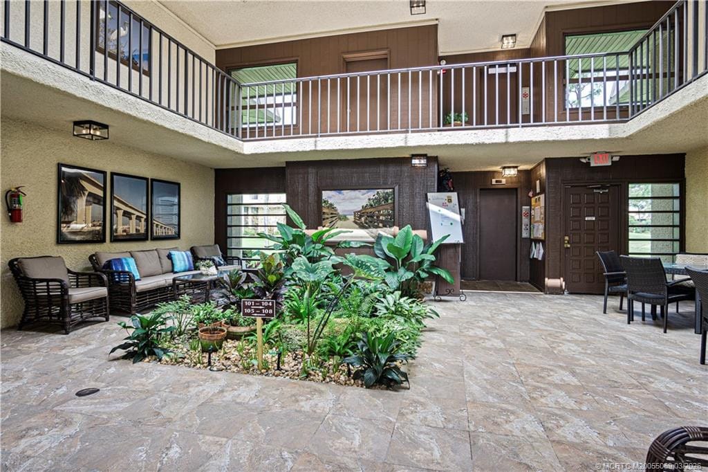 1800 SE Saint Lucie Boulevard 10-201, Stuart, FL 34996 photo 3