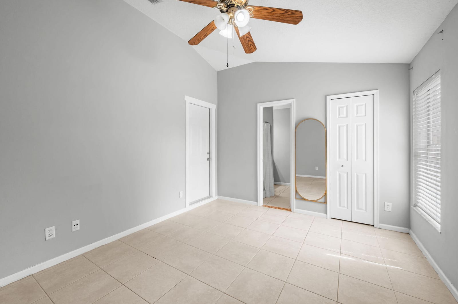 444 SW Exmore Avenue — photo 7
