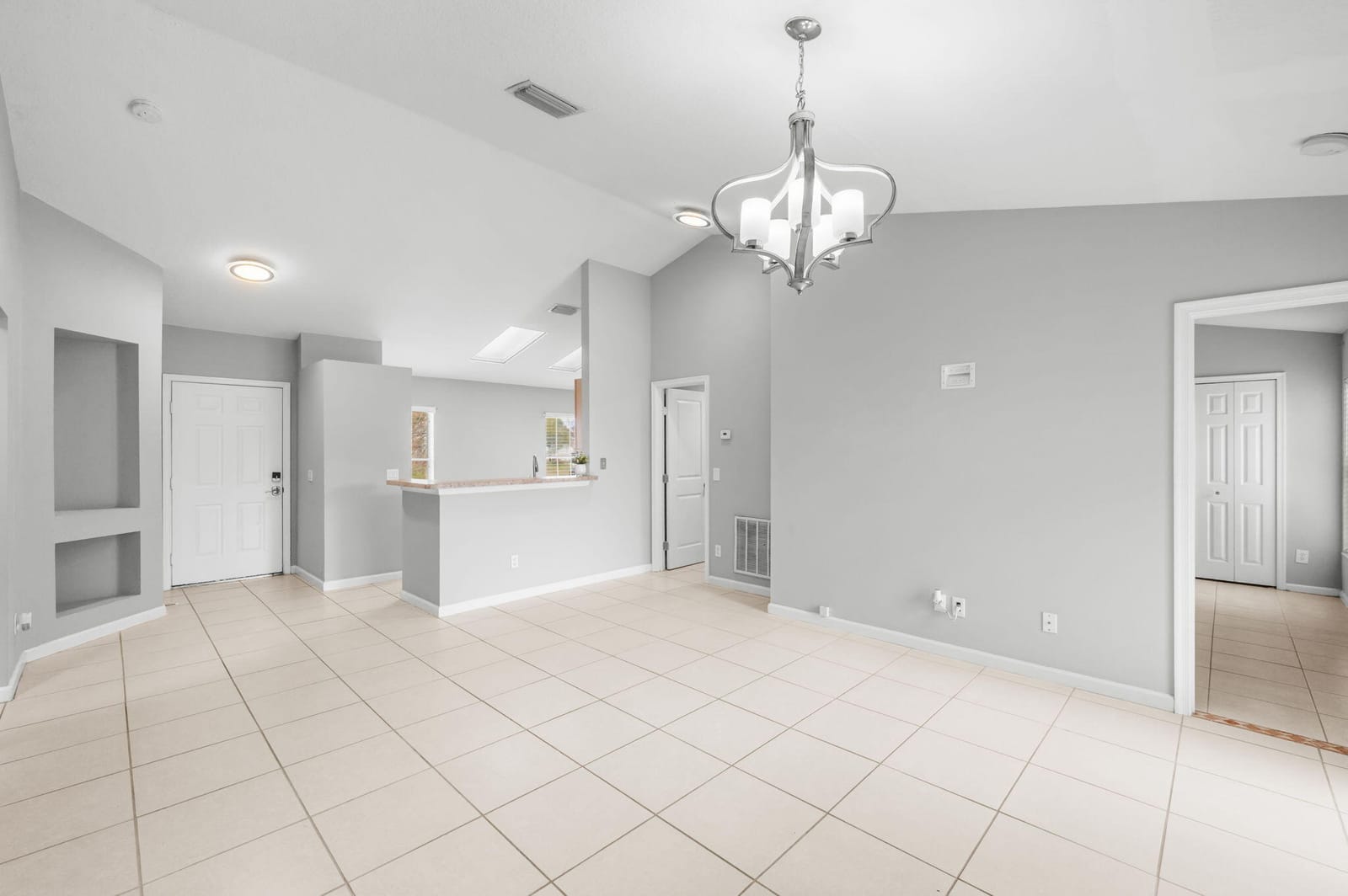 444 SW Exmore Avenue — photo 6