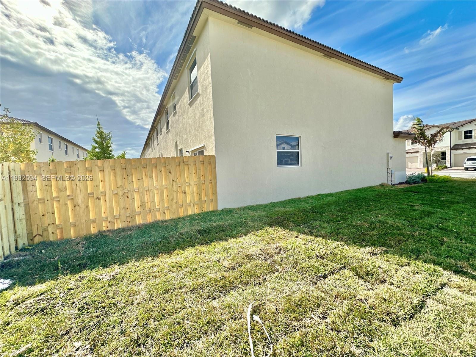 2867 SE 25th Terrace . — photo 5