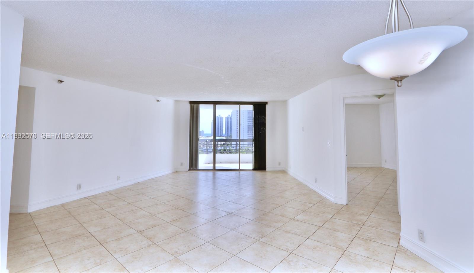 3500 Mystic Pointe Drive 1207, Aventura, FL 33180, Aventura