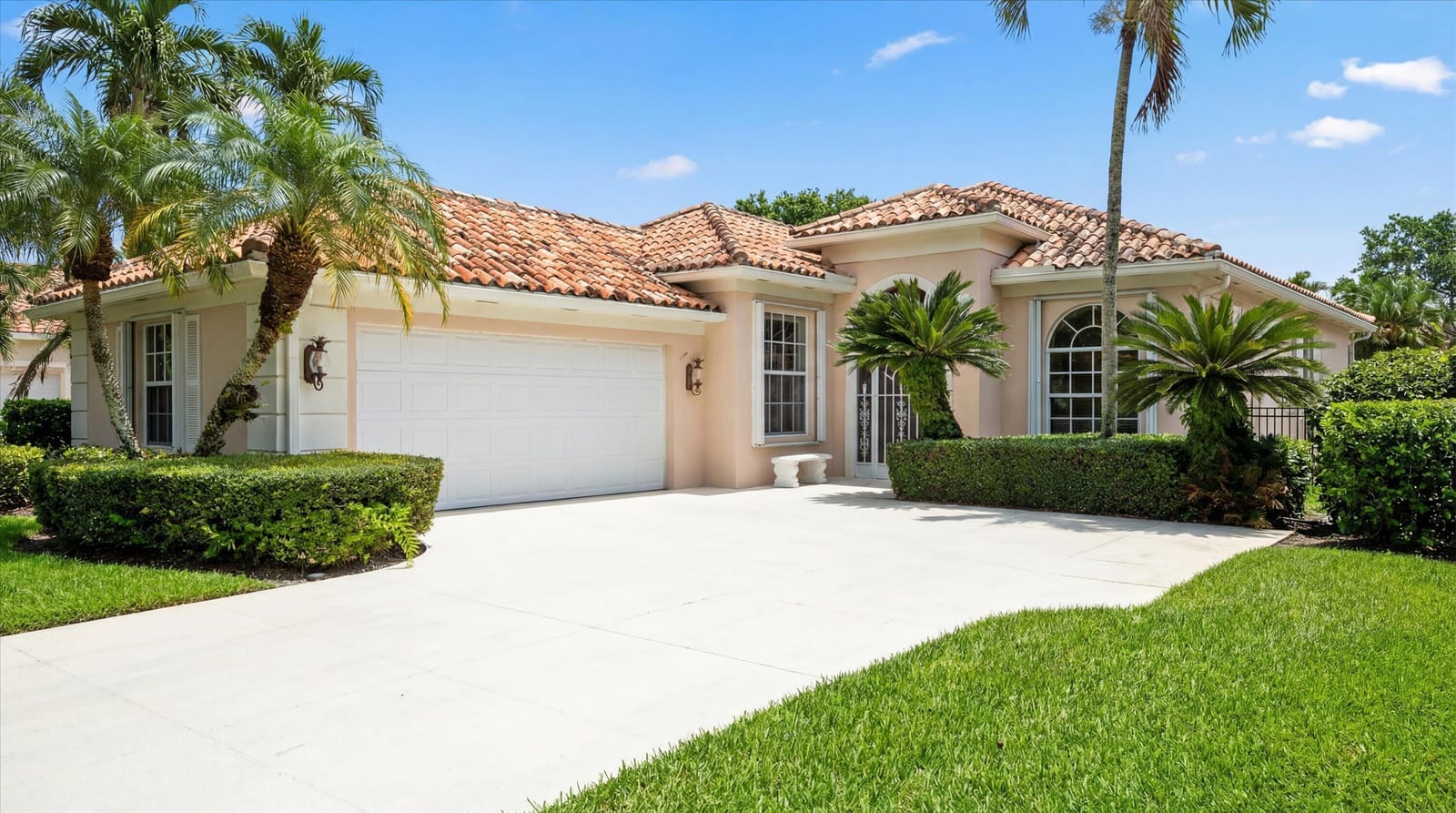 2570 Kittbuck Way, West Palm Beach, FL 33411 photo 2