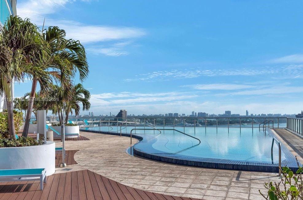 888 Biscayne Boulevard 1810, Miami, FL 33132 photo 6