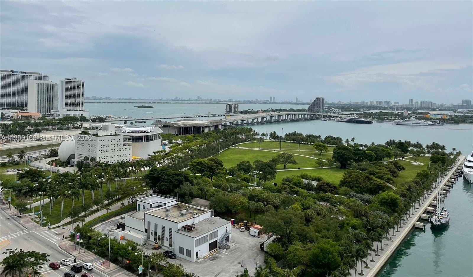 888 Biscayne Boulevard 1810, Miami, FL 33132 photo 9