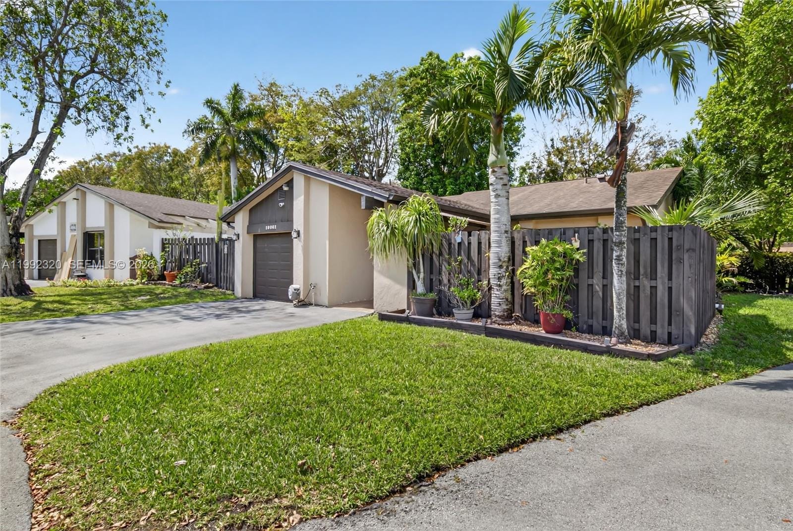 10861 SW 132nd Cir Court, Miami, FL 33186 photo 2