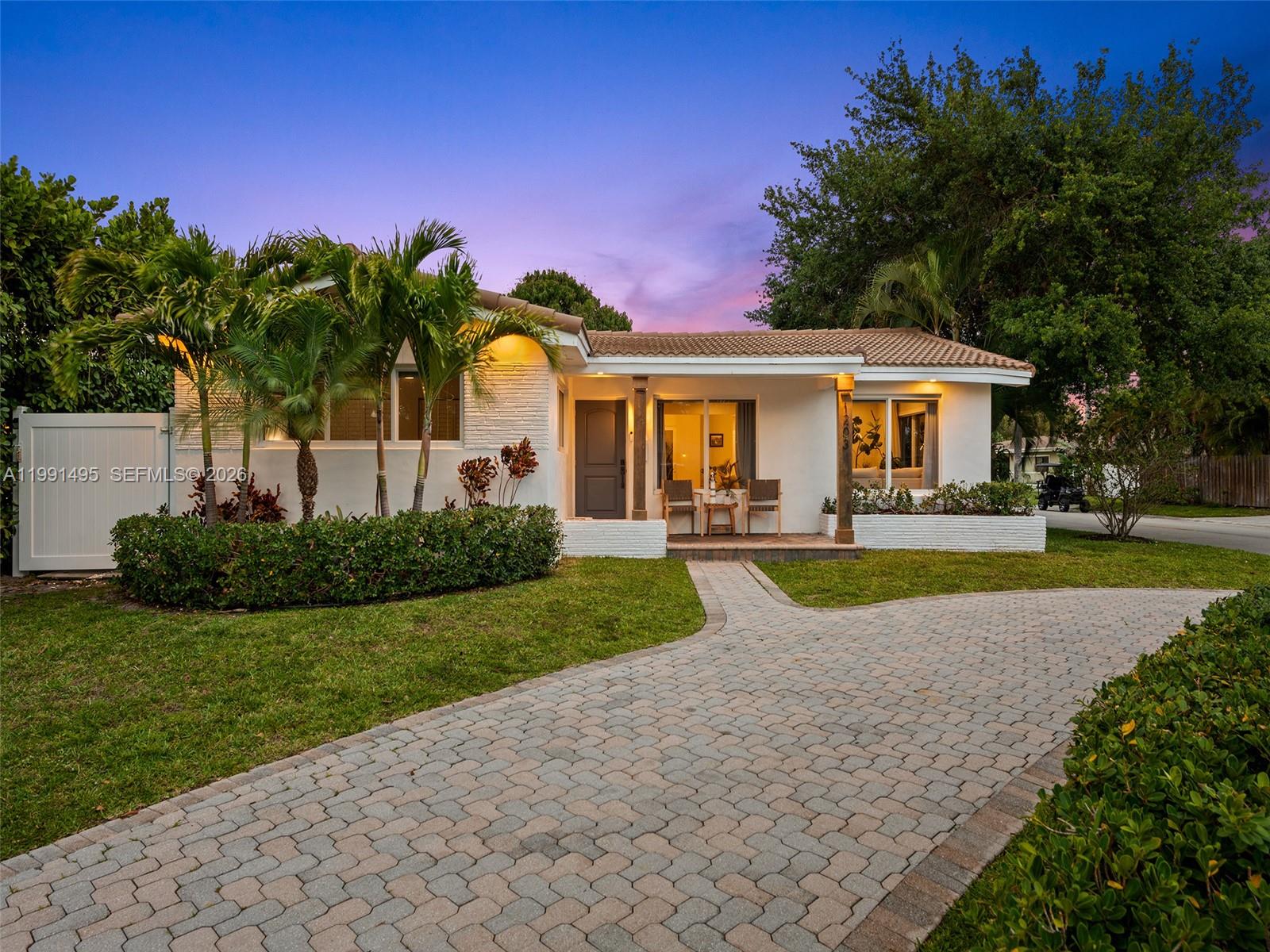 1203 Lincoln Street, Hollywood, FL 33019, Hollywood