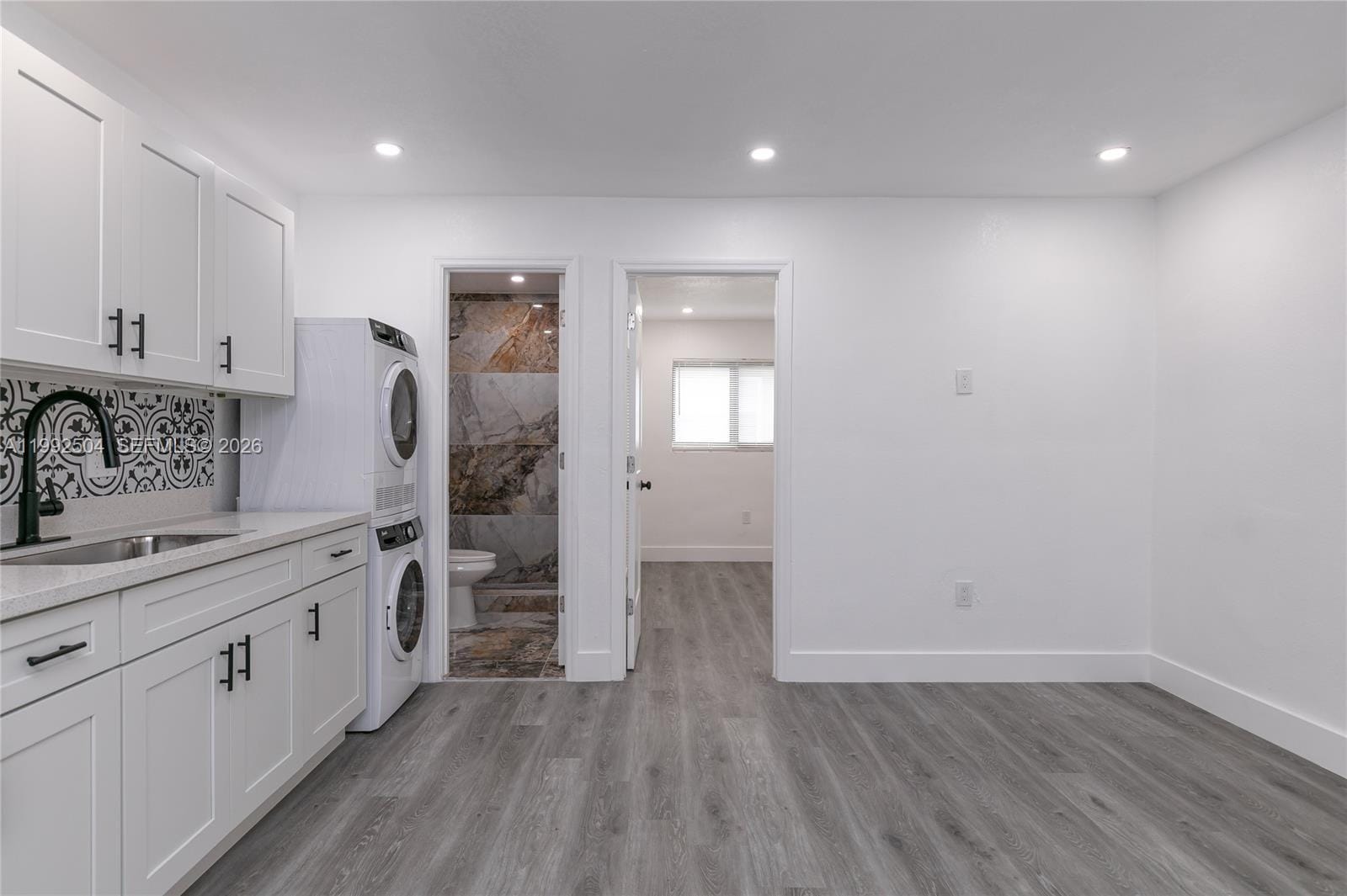 6125 SW 40th Court — photo 12