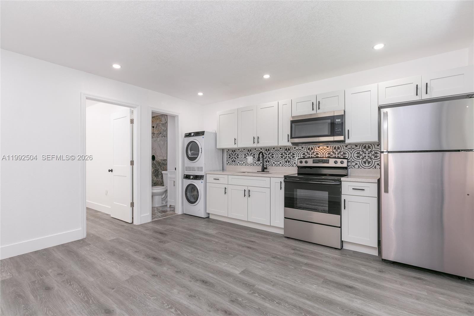 6125 SW 40th Court — photo 7