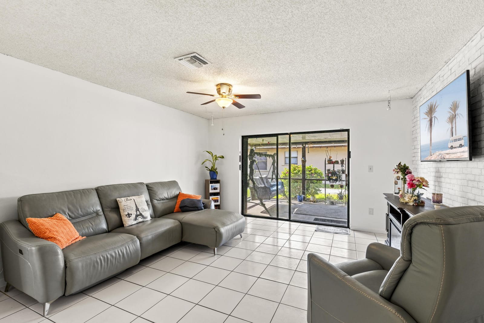 5388 Mendoza Street 88-b, West Palm Beach, FL 33415 photo 5