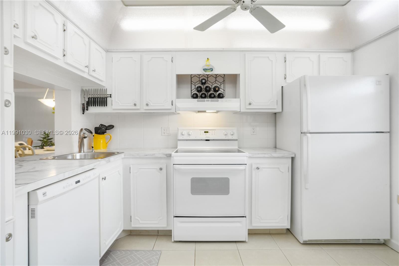 1501 S Ocean Boulevard 214, Lauderdale-By-The-Sea, FL 33062 photo 14