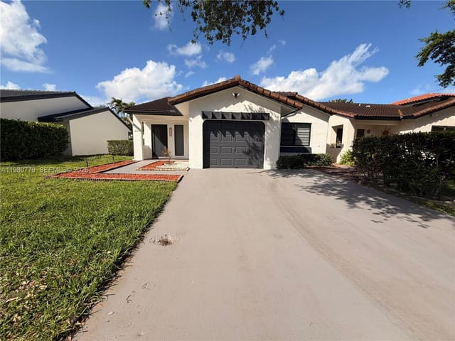 6641 NW 174th Terrace, The Moors, Hialeah, FL