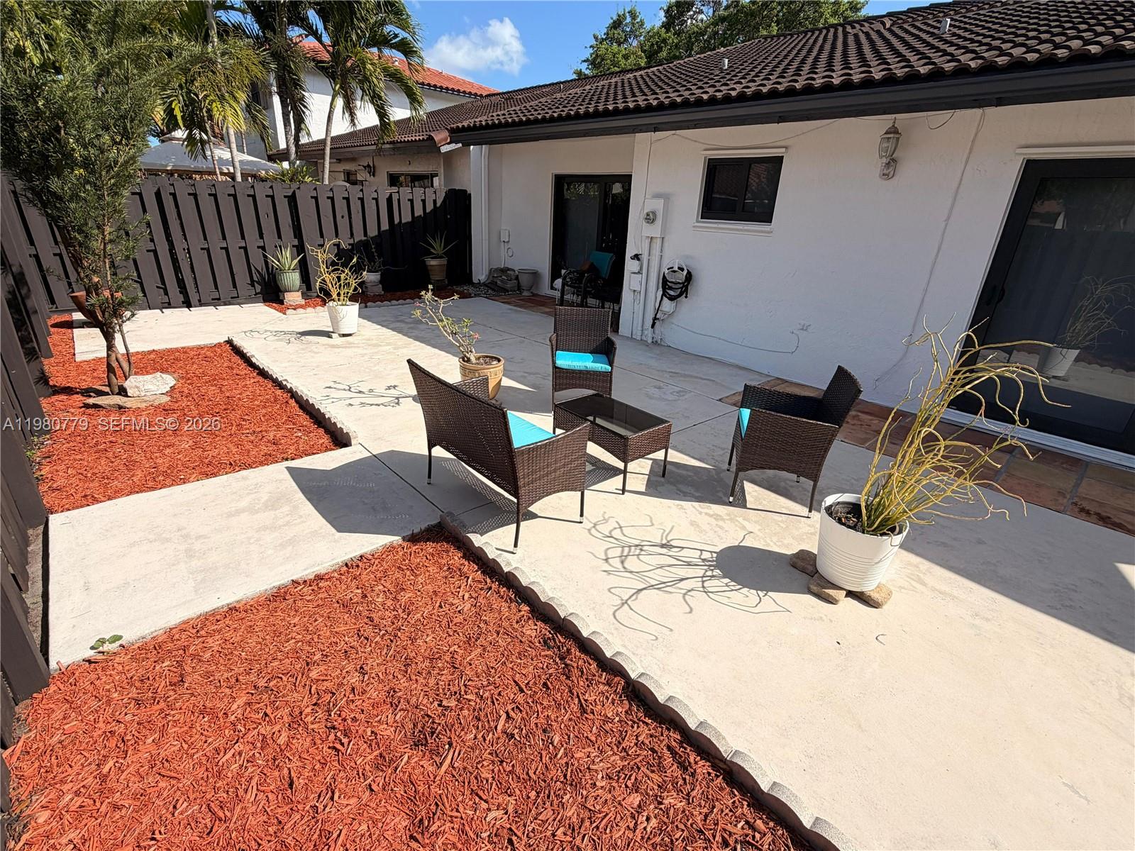6641 NW 174th Terrace — photo 12