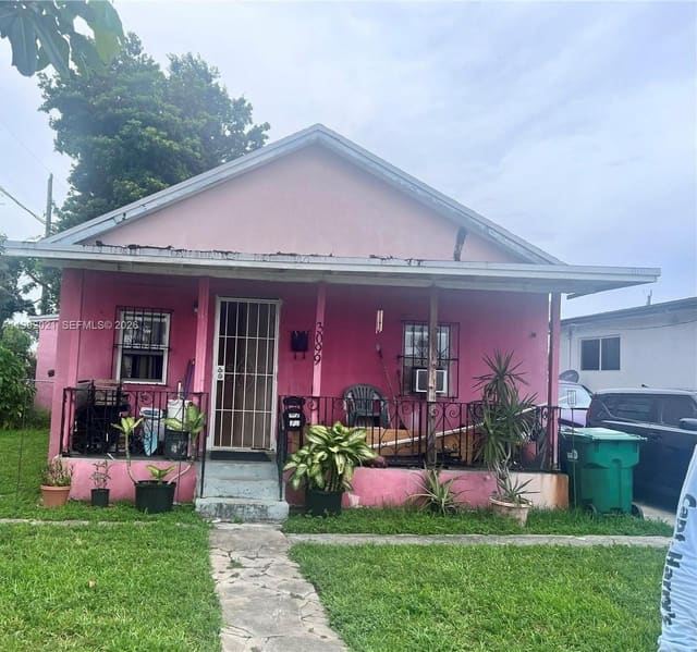 3099 NW 51st Street, sold in Causeway Park, Miami, FL