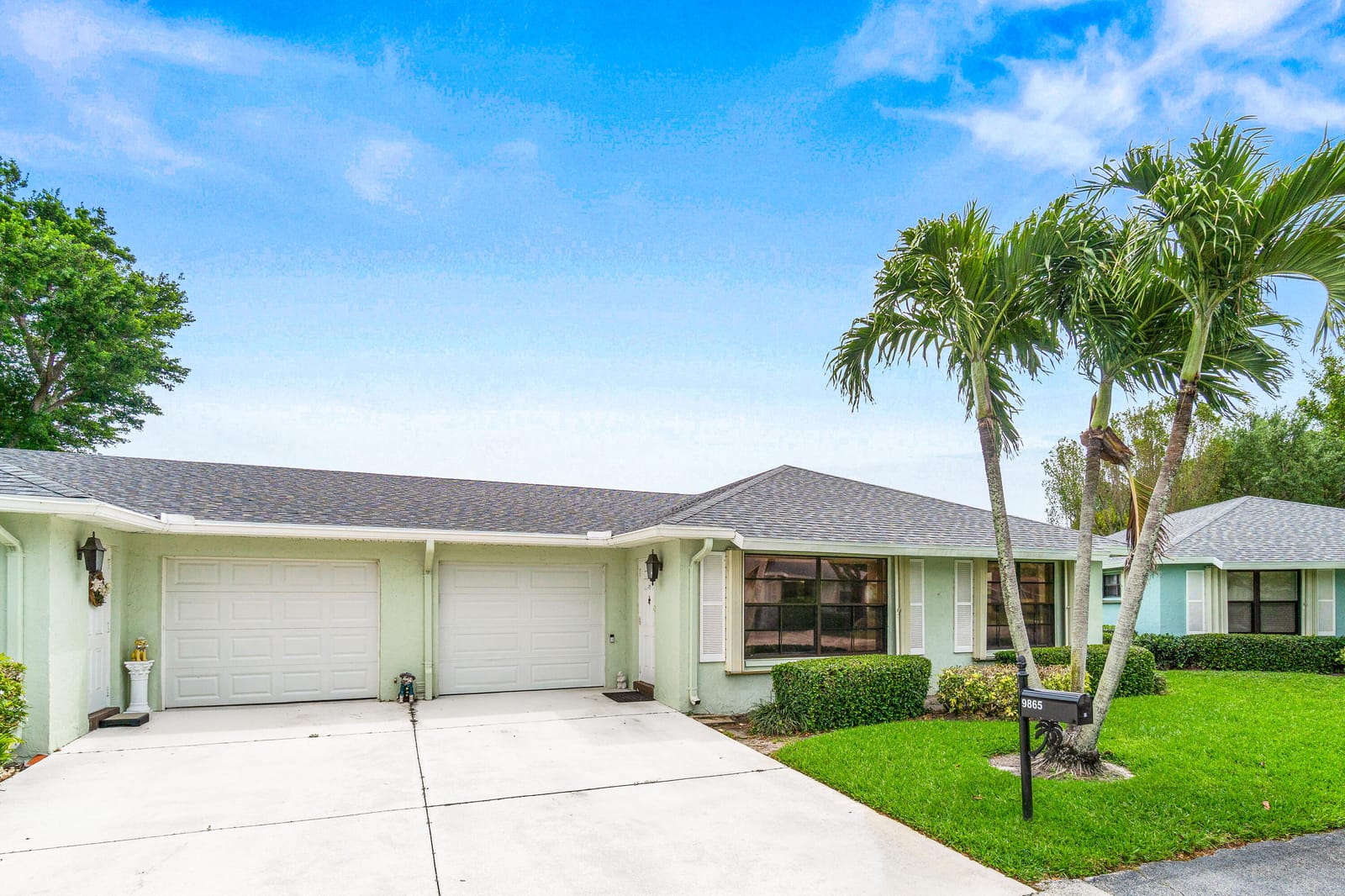 9865 Pecan Tree Drive B — photo 2