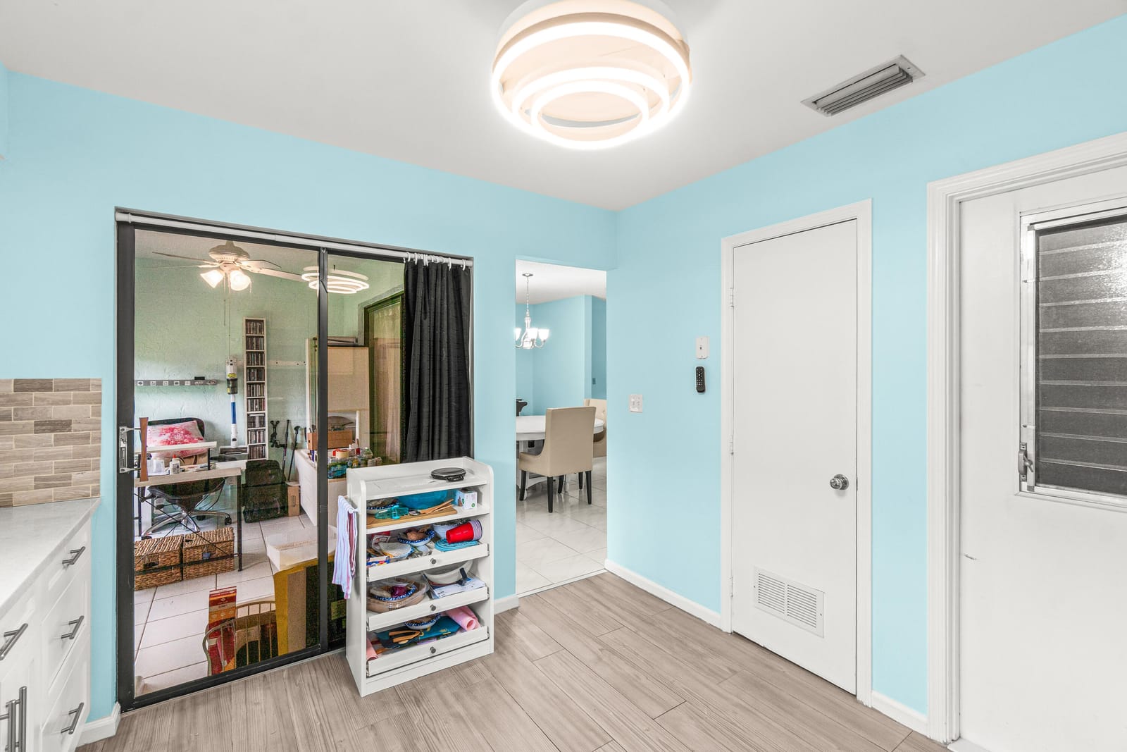 9865 Pecan Tree Drive B — photo 6