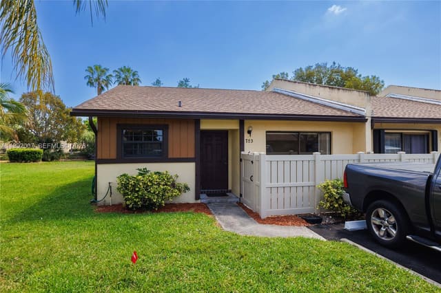 723 Banks Road, sold in Woodlake Isles, Margate, FL