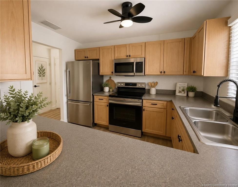 2950 SE Ocean Boulevard 34-4 — photo 7