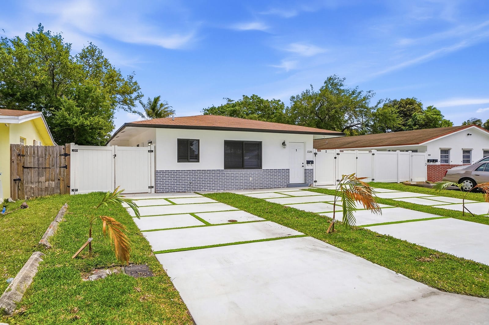 1320 SW 34th Avenue 1 — photo 2