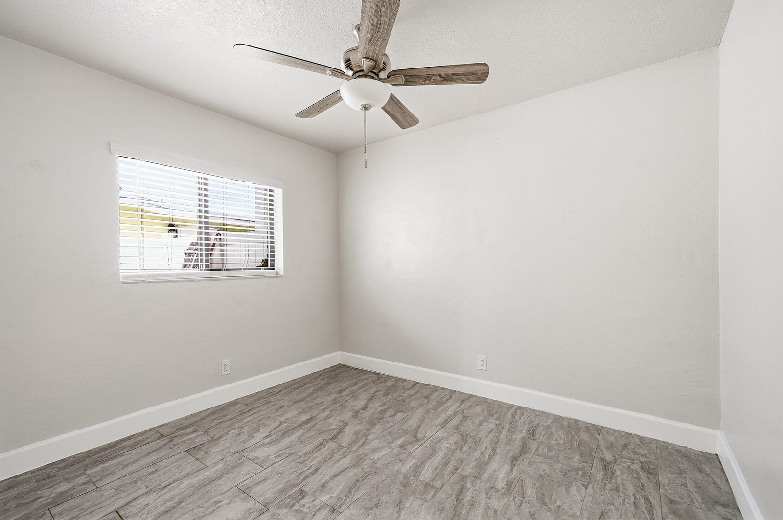 1320 SW 34th Avenue 1 — photo 11