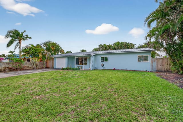 3140 NE 9th Avenue, sold in Cresthaven No 6, Pompano Beach, FL