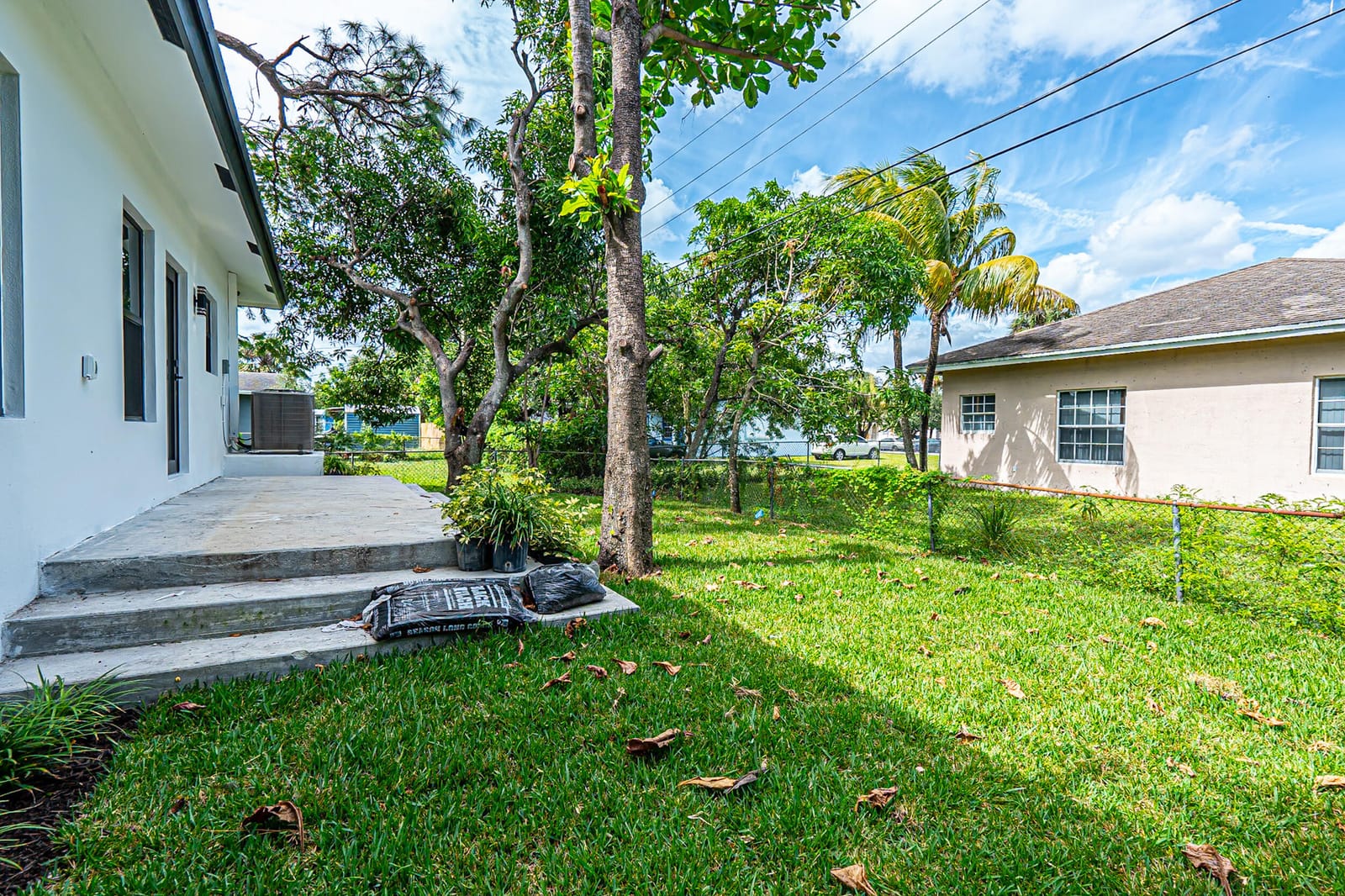 2725 NW 7th Street, Fort Lauderdale, FL 33311 photo 12