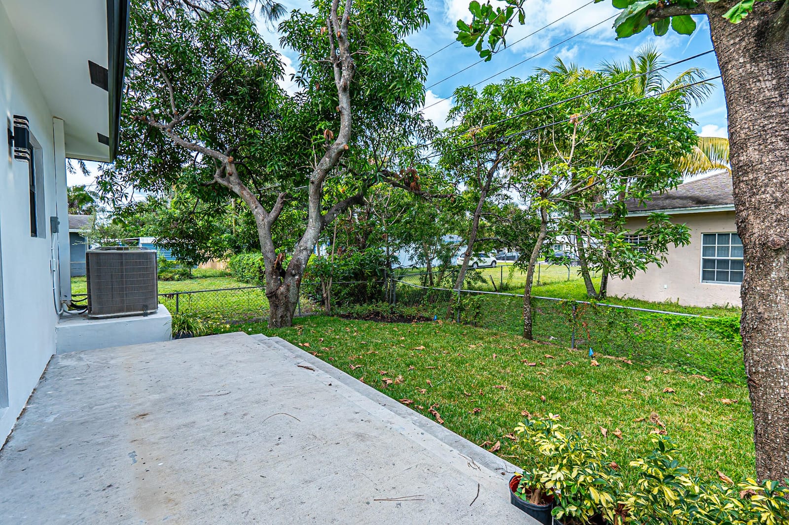 2725 NW 7th Street, Fort Lauderdale, FL 33311 photo 13