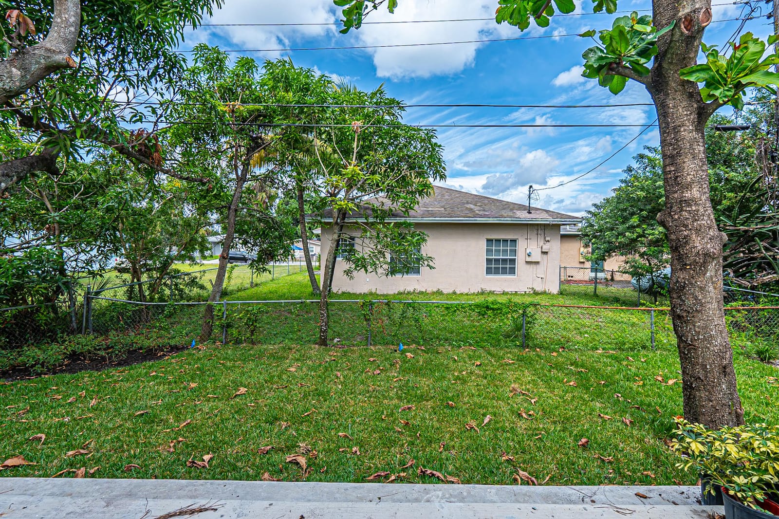 2725 NW 7th Street, Fort Lauderdale, FL 33311 photo 14