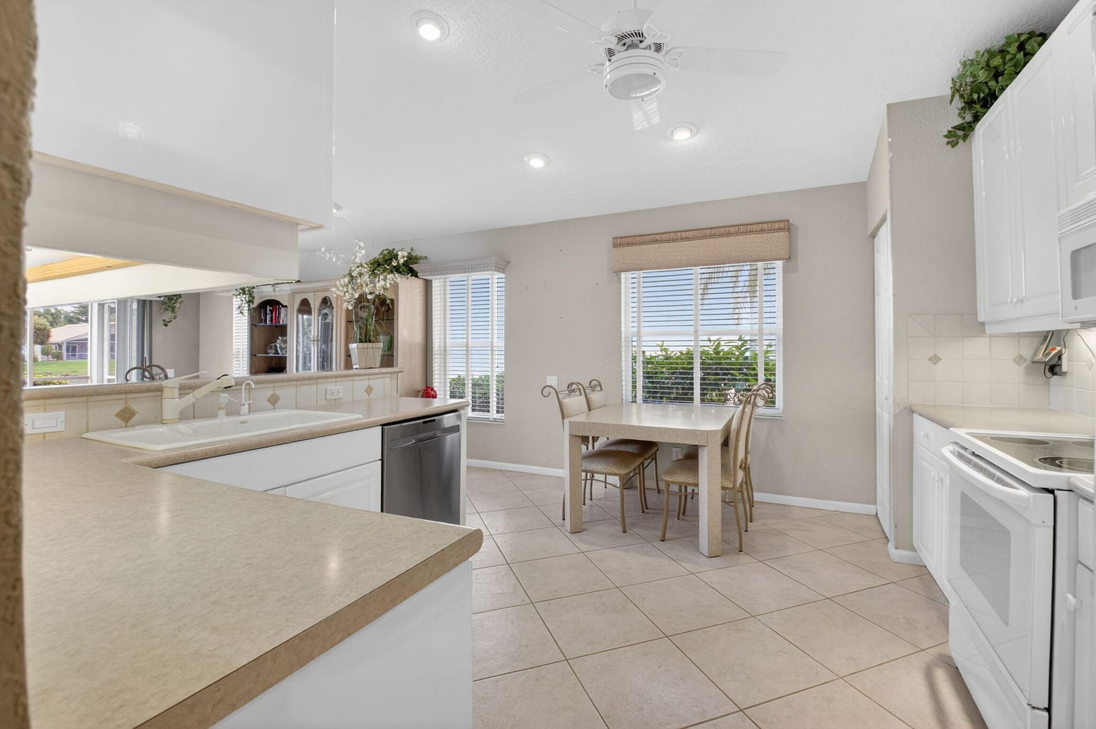 6838 Castlemaine Avenue, Boynton Beach, FL 33437 photo 23