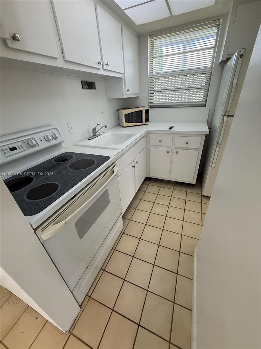 1333 E Hallandale Beach Boulevard 223 — photo 5