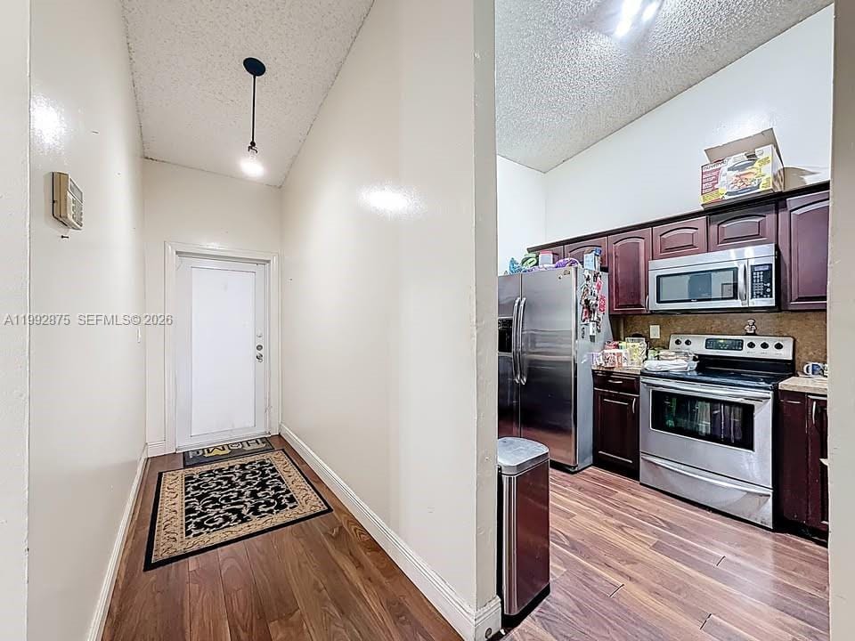 6722 NW 192nd Lane, Hialeah, FL 33015 photo 3