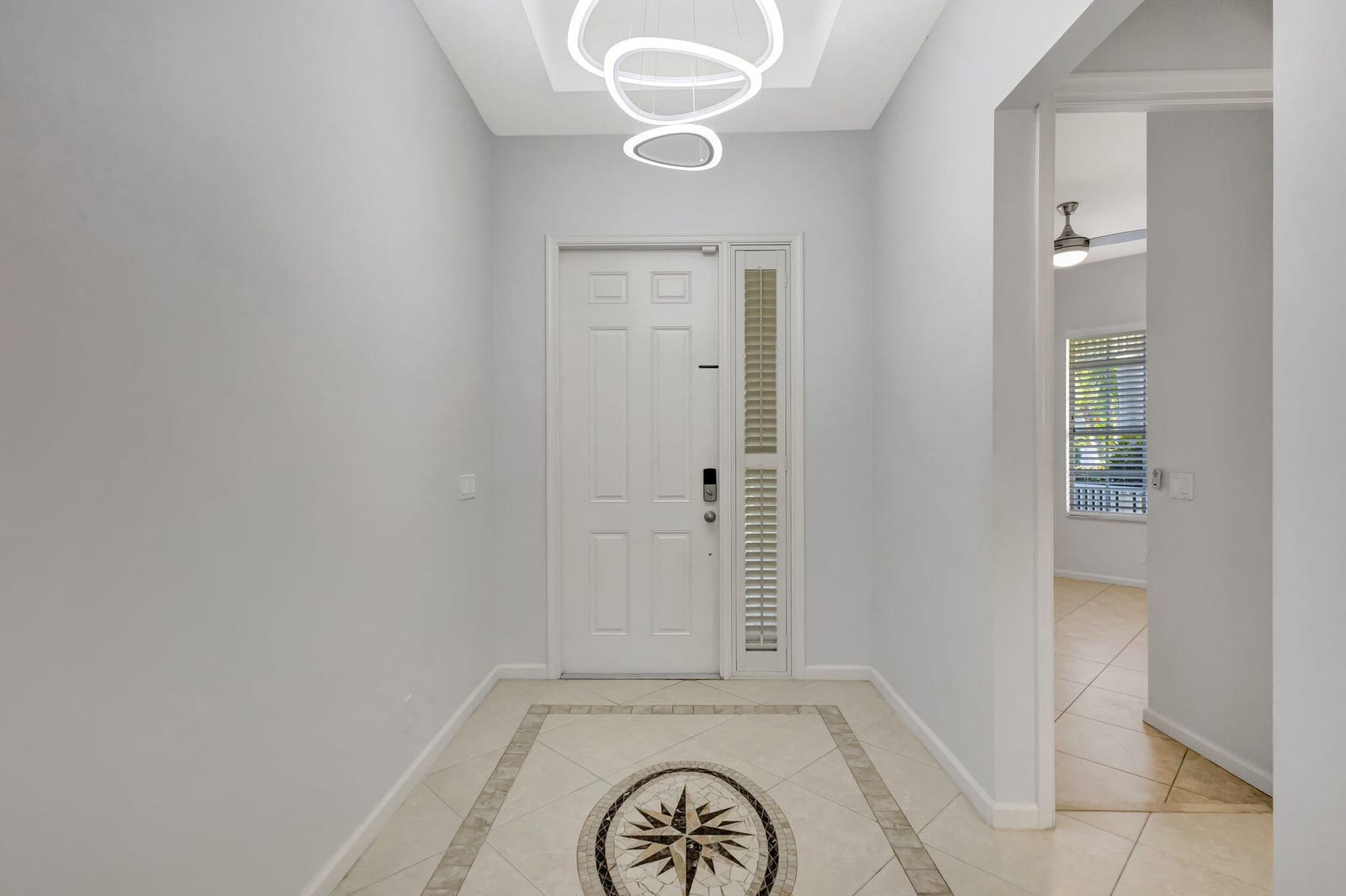 154 NW Swann Mill Circle, Port St. Lucie, FL 34986 photo 4