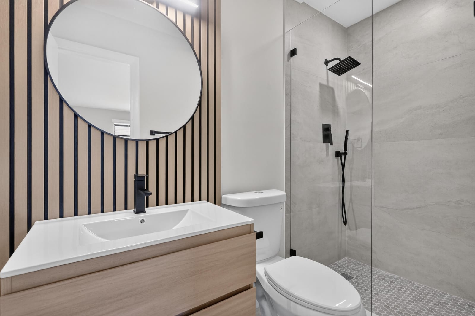 614 N 32ND Court, Hollywood, FL 33021 photo 9
