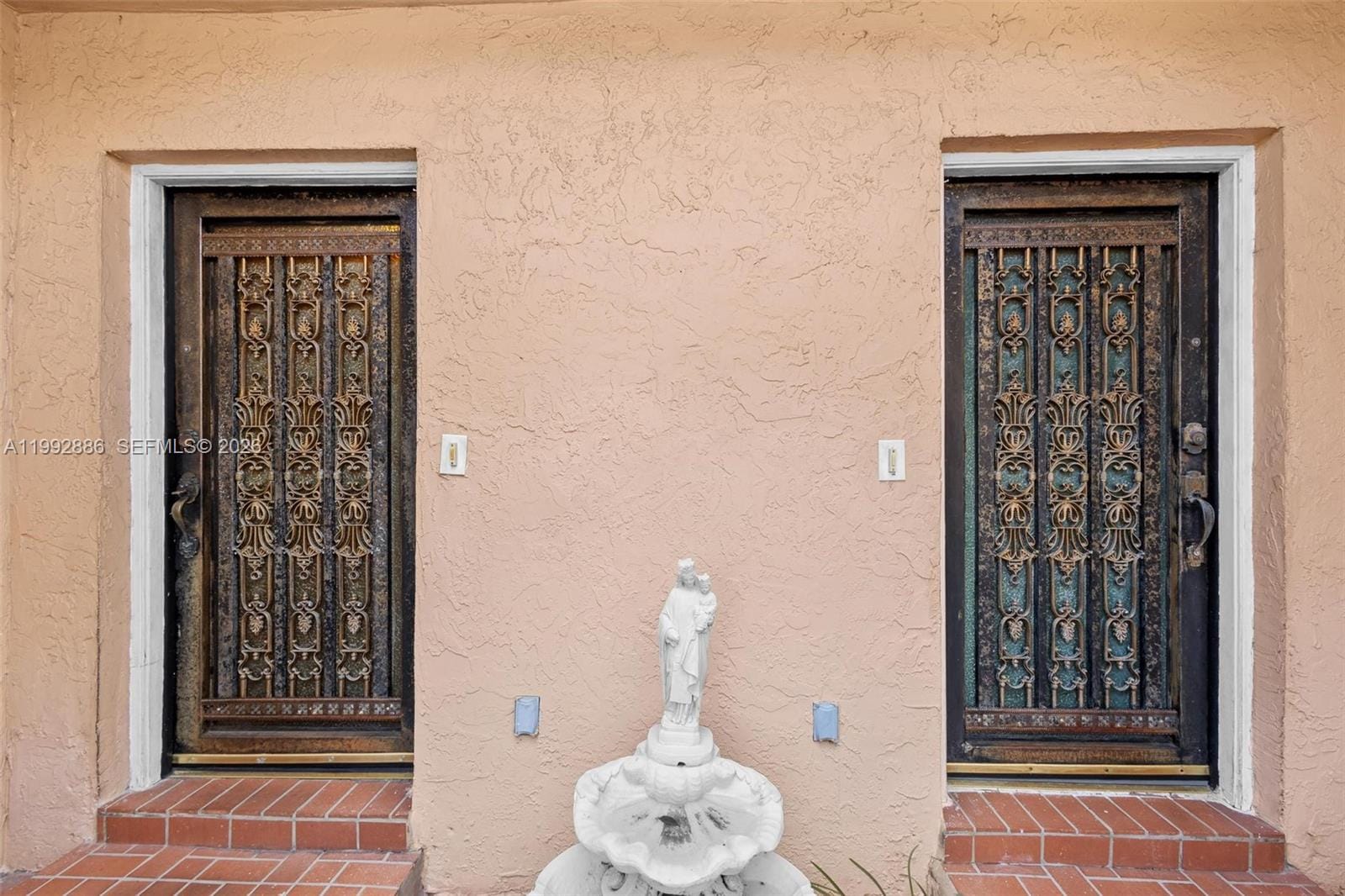1000-1002 SW 84th Avenue, Miami, FL 33144 photo 4