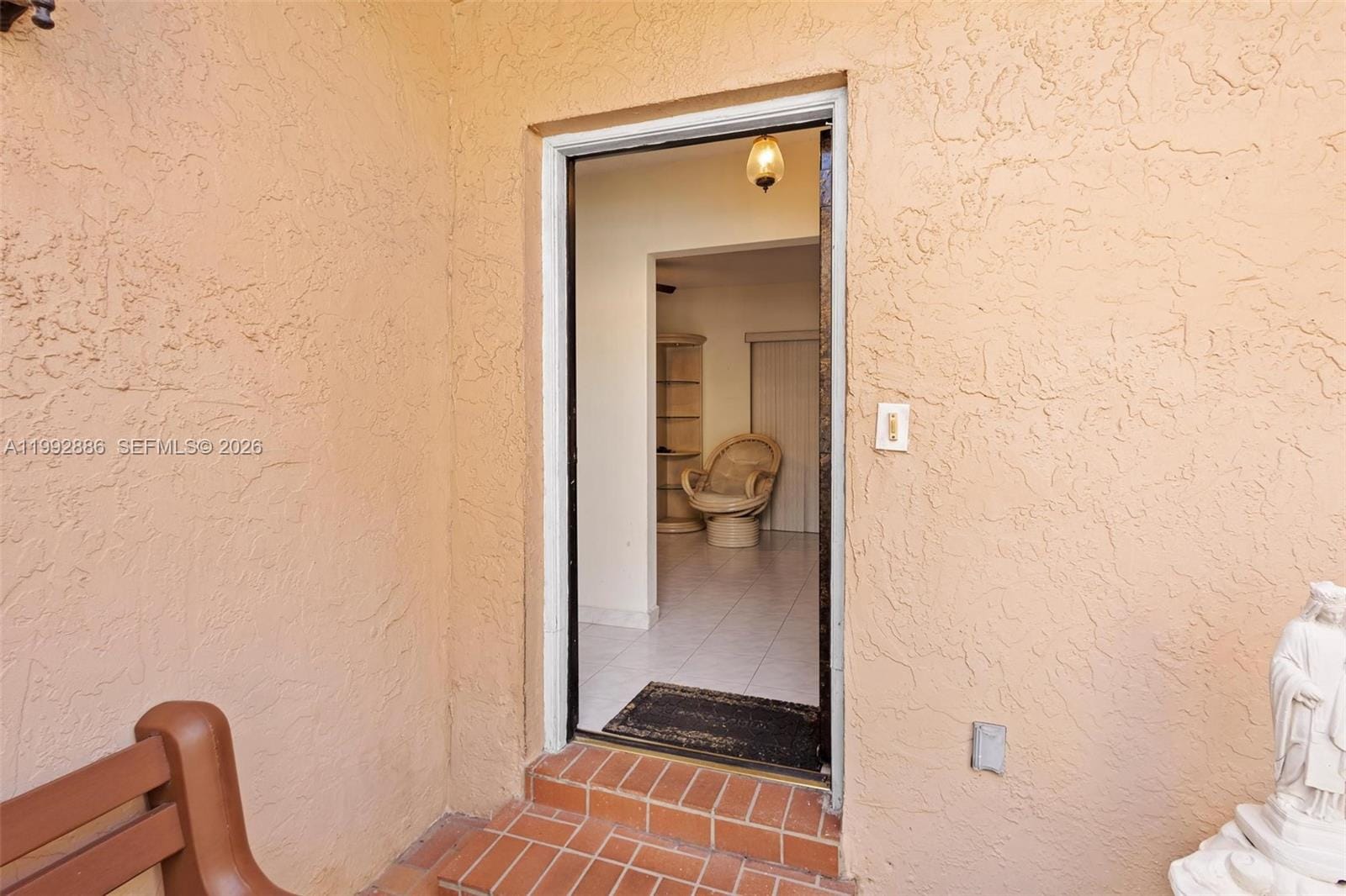 1000-1002 SW 84th Avenue, Miami, FL 33144 photo 9