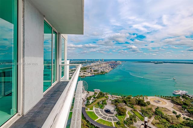 244 Biscayne Boulevard UPH-4907, Vizcayne North, Miami, FL