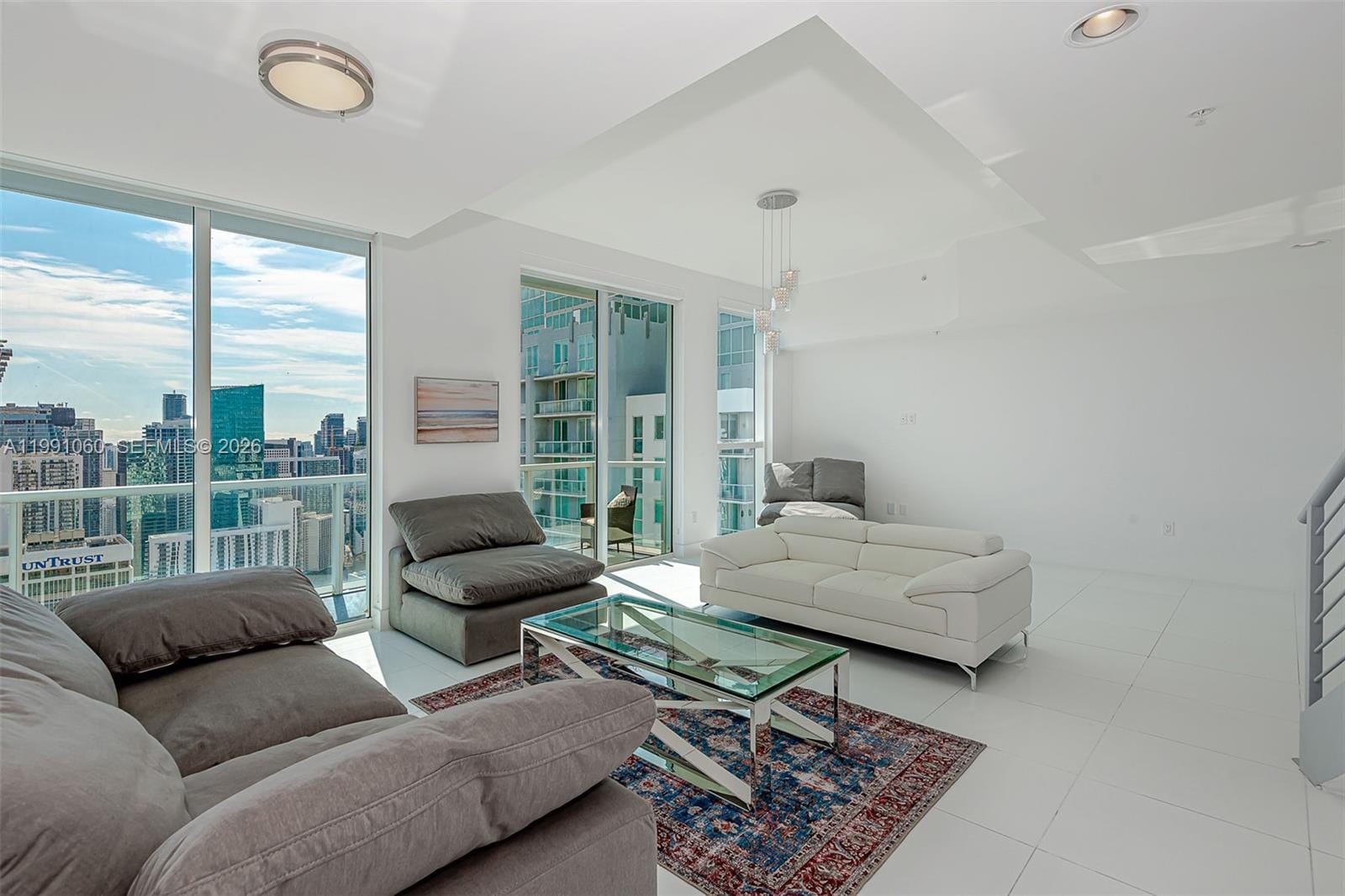 244 Biscayne Boulevard UPH-4907 — photo 8