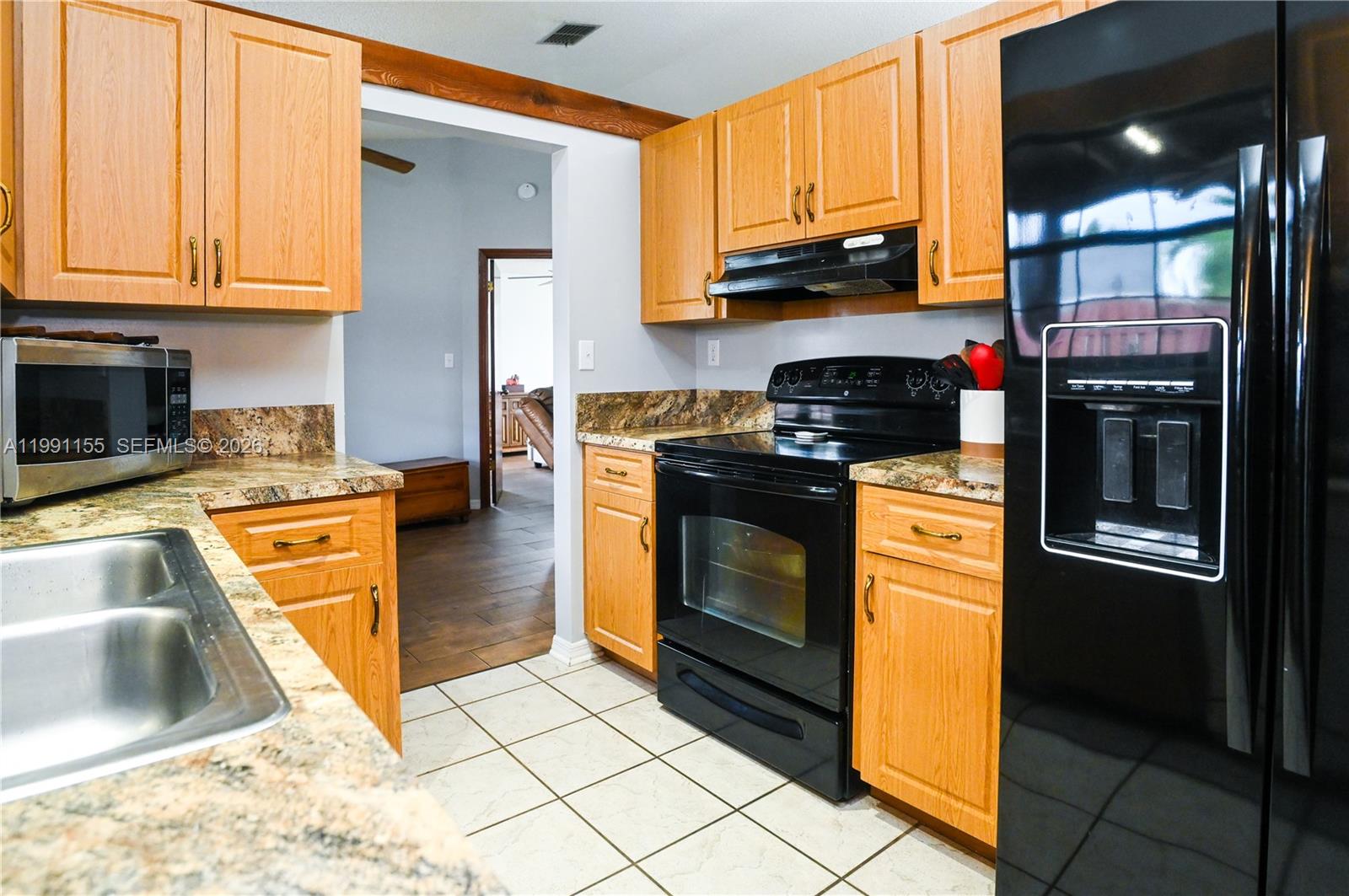 8631 NW 48th Street, Lauderhill, FL 33351 photo 13
