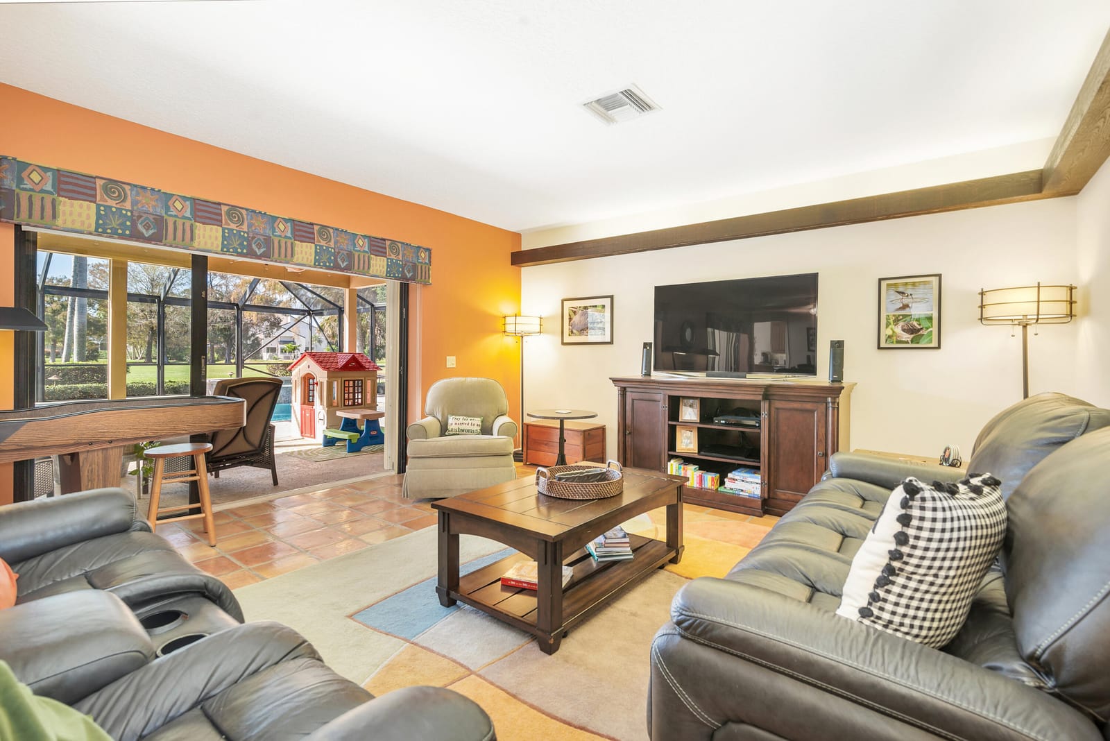 29 Cambria Road W — photo 8