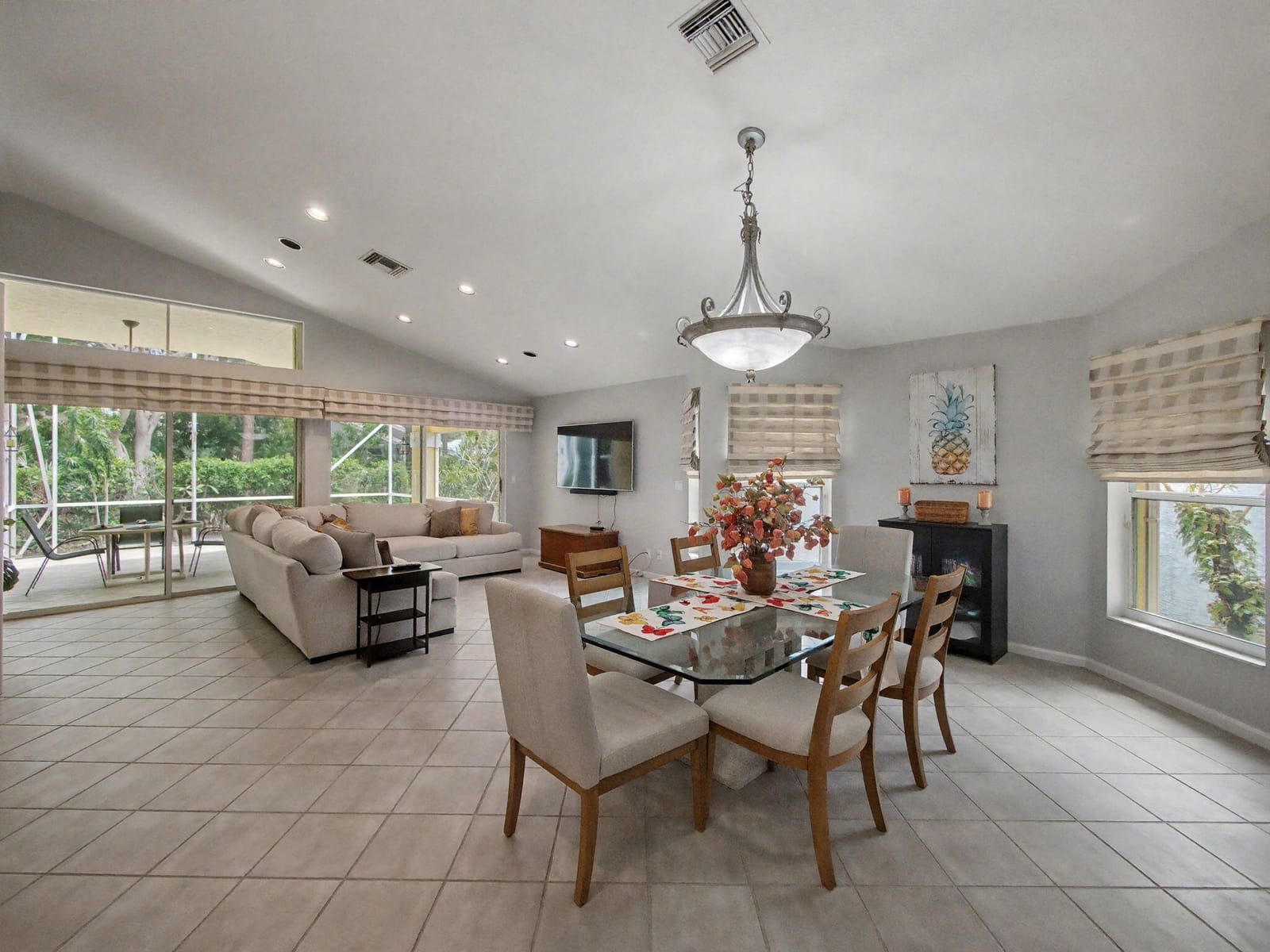 157 Harbor Lake Circle, Greenacres, FL 33413 photo 4