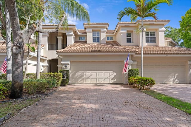 723 Cable Beach Lane, sold in Prosperity Harbor, North Palm Beach, FL