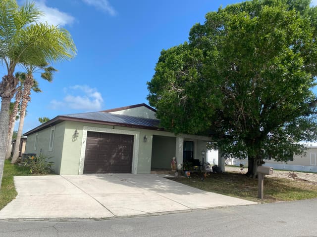 2 Kassaba Lane, sold in Spanish Lakes One Leasehold Estates, Port St Lucie, FL