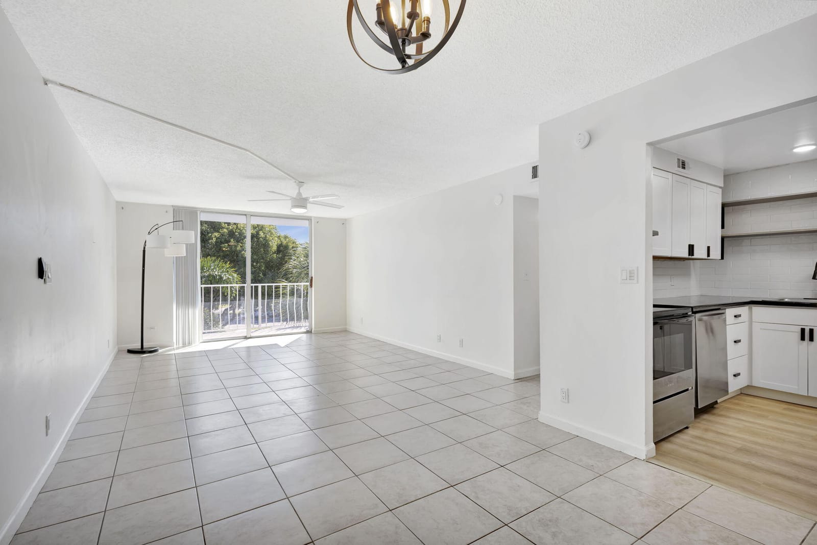 500 Executive Center Drive 3-j, West Palm Beach, FL 33401 photo 2