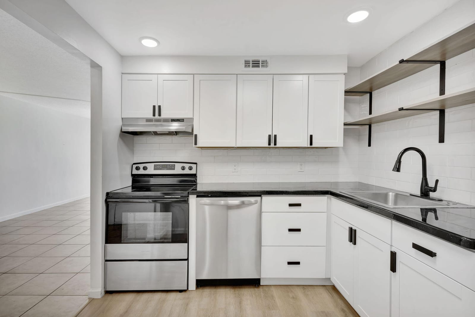 500 Executive Center Drive 3-j, West Palm Beach, FL 33401 photo 11