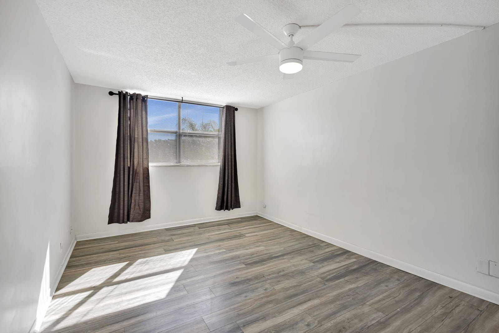 500 Executive Center Drive 3-j, West Palm Beach, FL 33401 photo 20