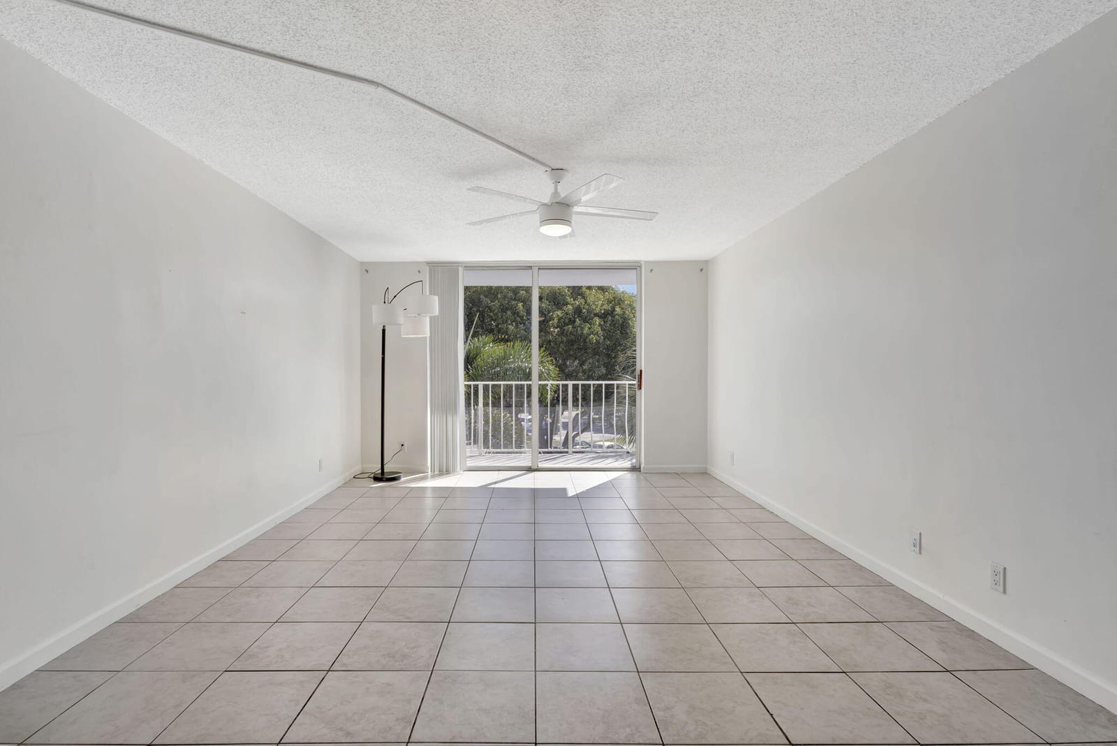 500 Executive Center Drive 3-j, West Palm Beach, FL 33401 photo 3