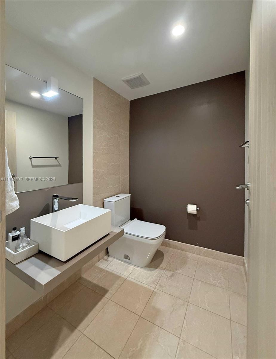 1000 Brickell Plaza 3702 — photo 12