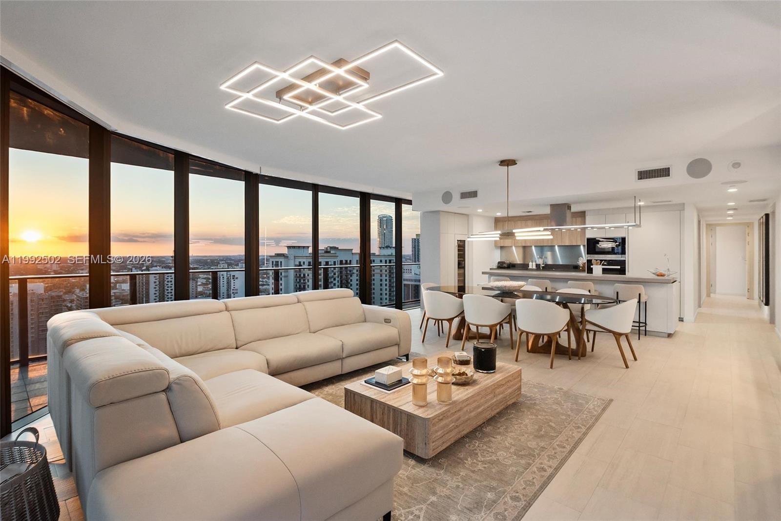 1000 Brickell Plaza 3702, Miami, FL 33131 photo 30