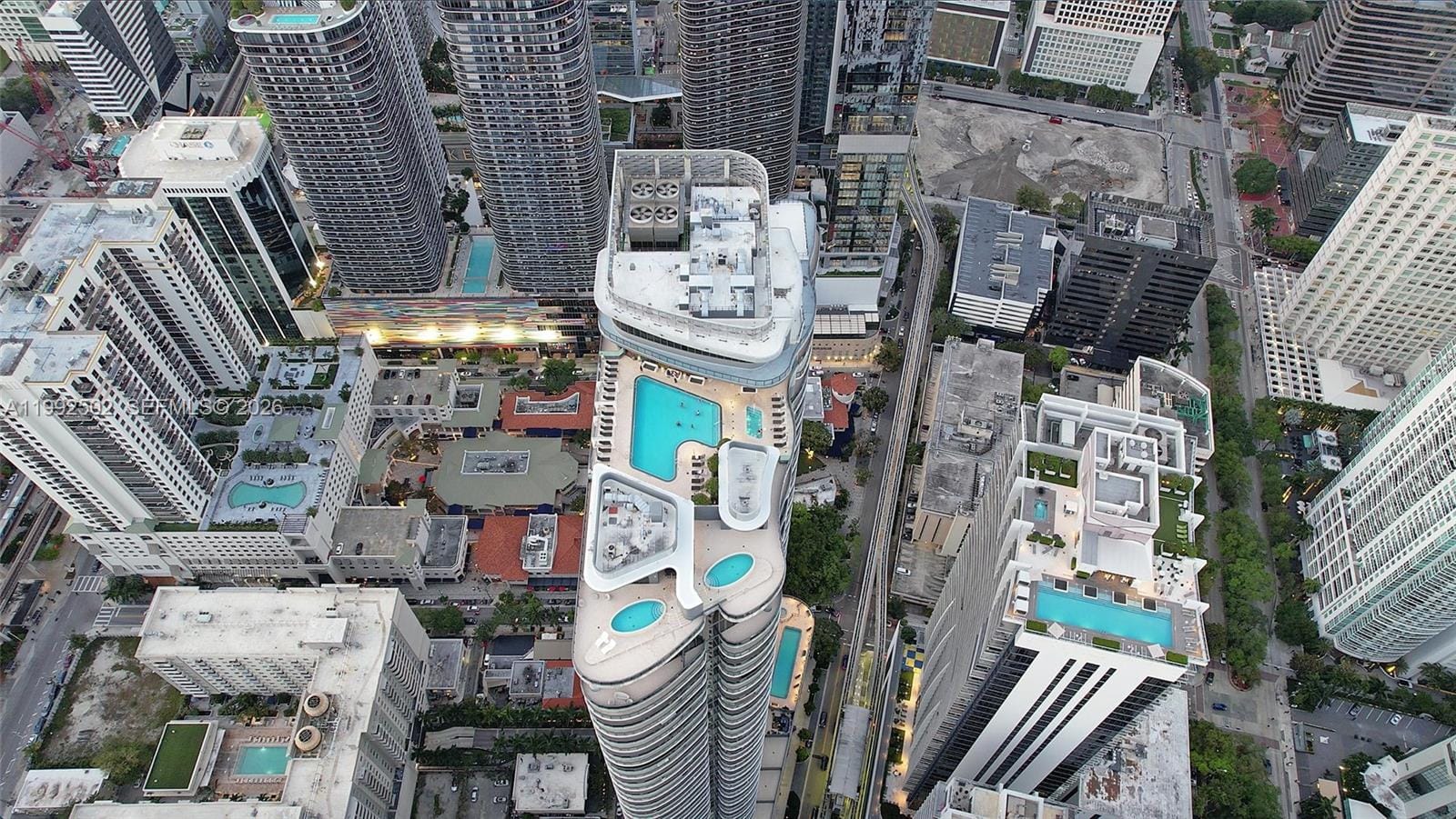 1000 Brickell Plaza 3702 — photo 6