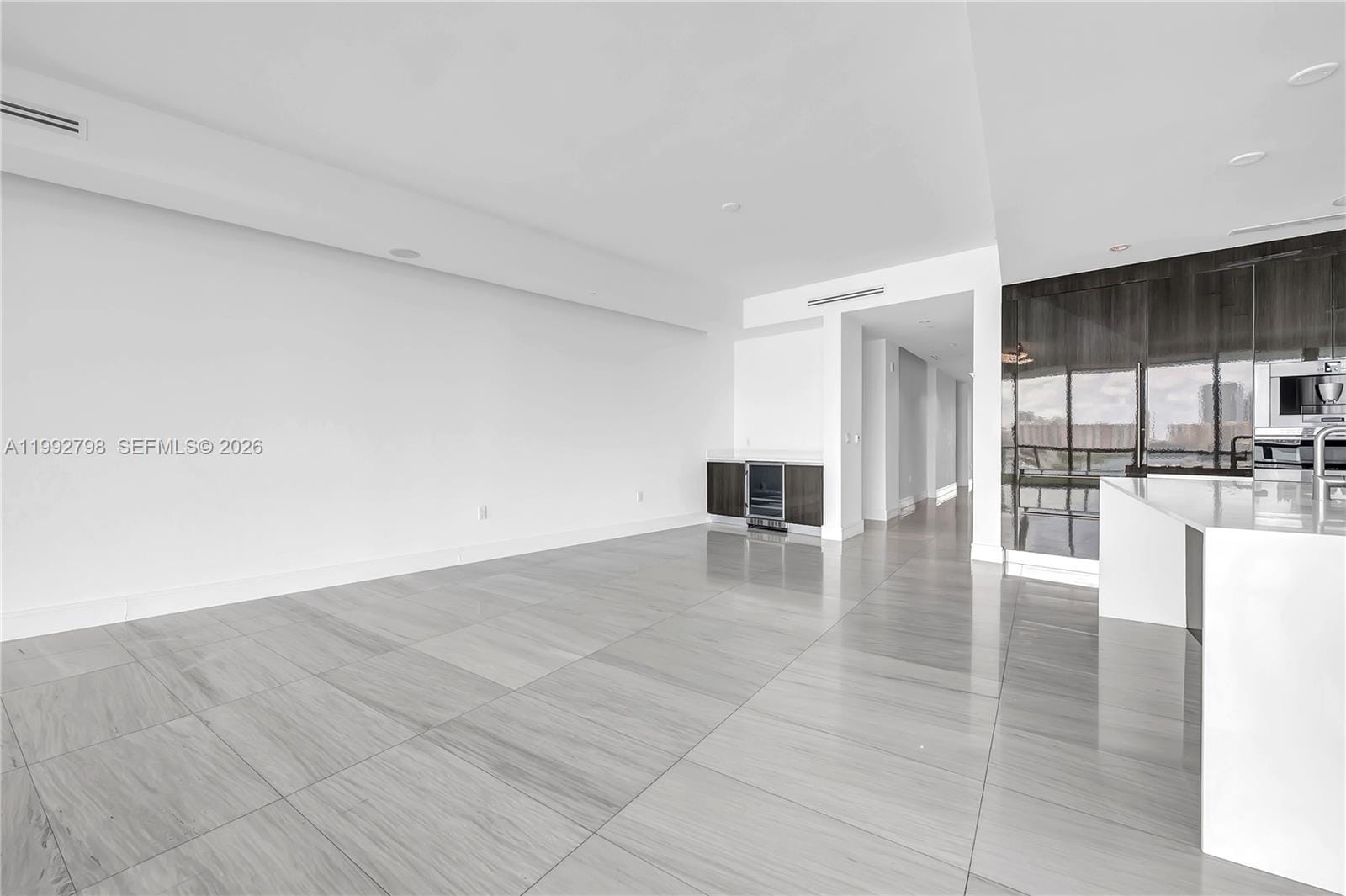 3300 NE 188th Street 615, Aventura, FL 33180 photo 8