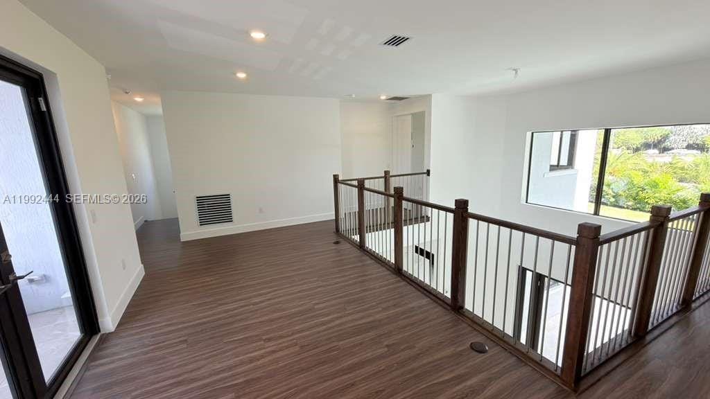 19708 NE 14th Avenue, Miami, FL 33179 photo 18
